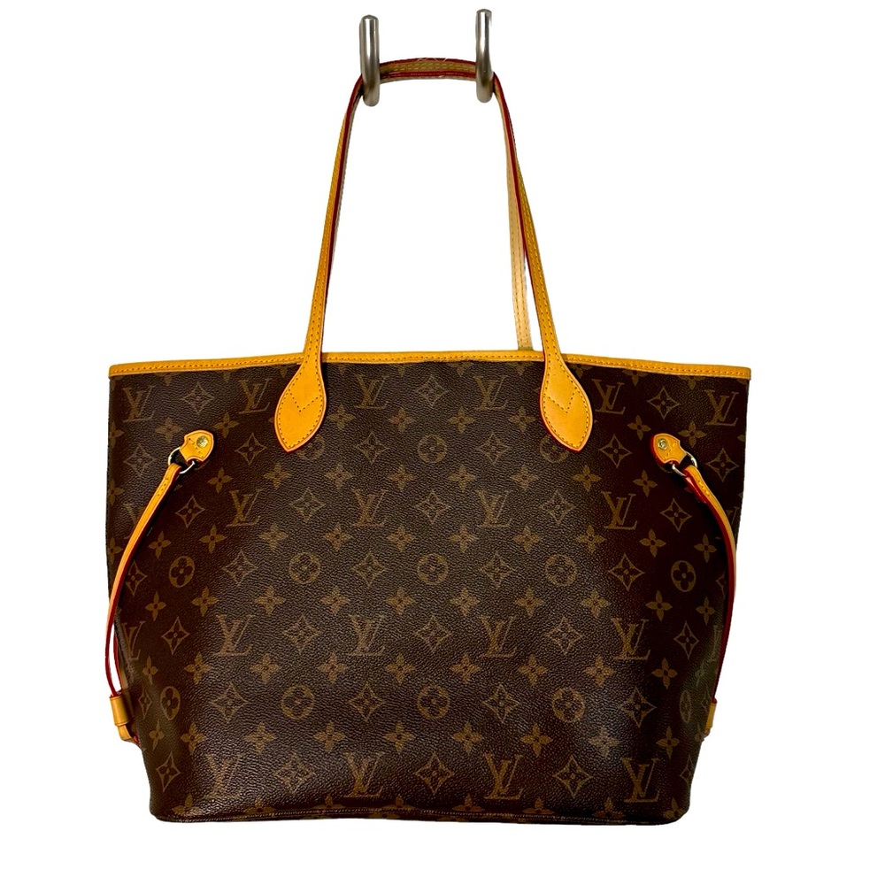 LOUIS VUITTON
Monogram Neverfull MM